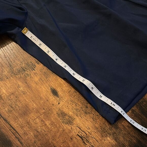 Nike Golf Tour Performance Dri Fit Shorts Flat Front in Navy Size 34” - Picture 4 of 5